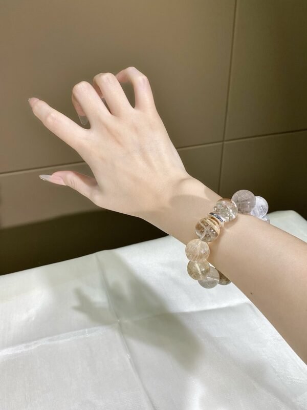 hc-0104-0a3669bd4cac5a08cbdace162e2c8396.jpg Fairy-Hair Quartz Bracelet NO. 0104