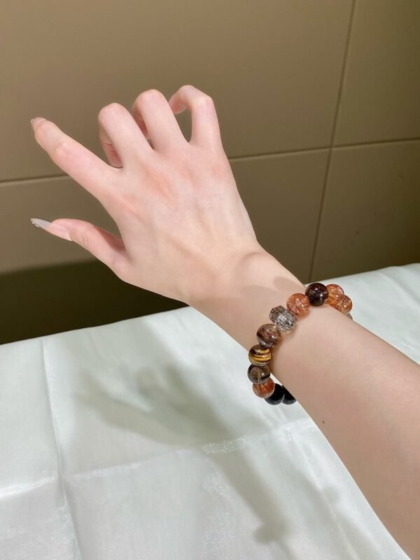 hc-0123-5e4b5f46846cc7a60201e350c7f7246b.jpg Black Gold Rutile Double-Point Bracelet NO. 0123