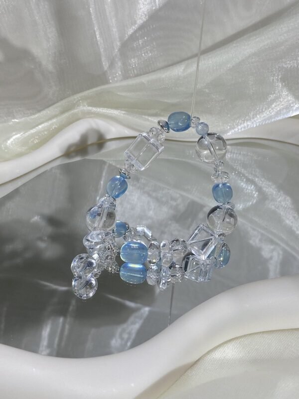 hc-0129-c6eaf3a0d1c77a8d61e87b68c8fea844.jpg Aquamarine Sugar-Cube Bracelet NO. 0129