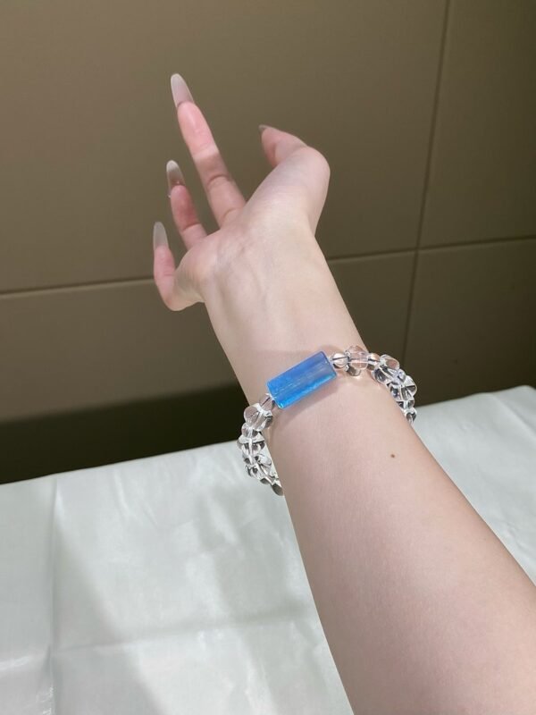 hc-0145-6b0726948408e6c5307dd7a807e4ab24.jpg Aquamarine Cylinder Bracelet NO. 0145