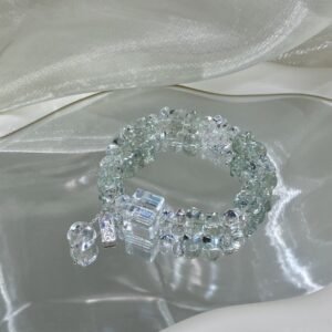 hc-0150-67bdd7fb5eaef2e355b6e57b3690d41c.jpg Green Quartz Sugar-Cube Bracelet NO. 0150