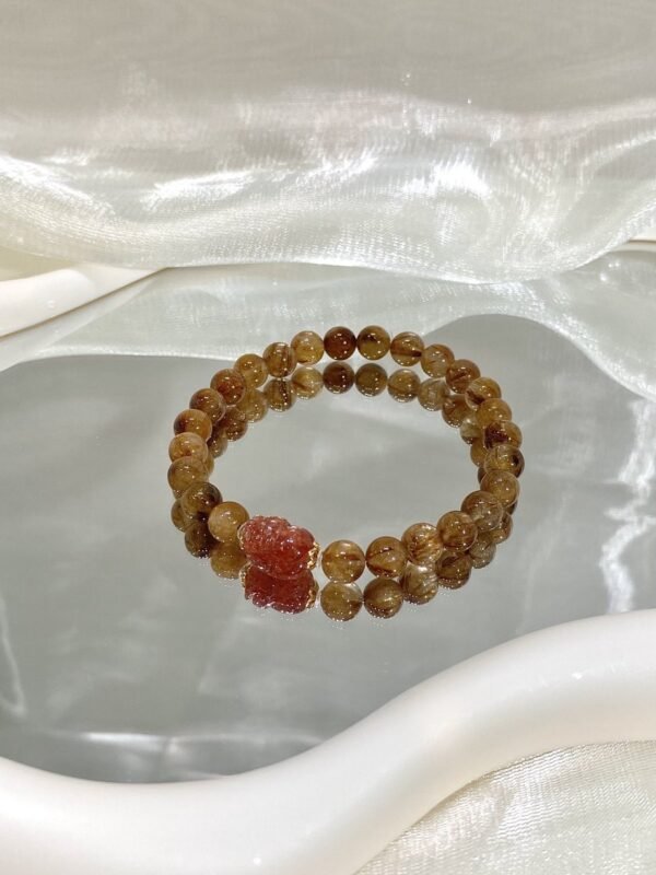 hc-0154-cc7330b218f39fe42c9aa5c30b3cce19.jpg Rutilated Quartz Bracelet with Pixiu NO. 0154