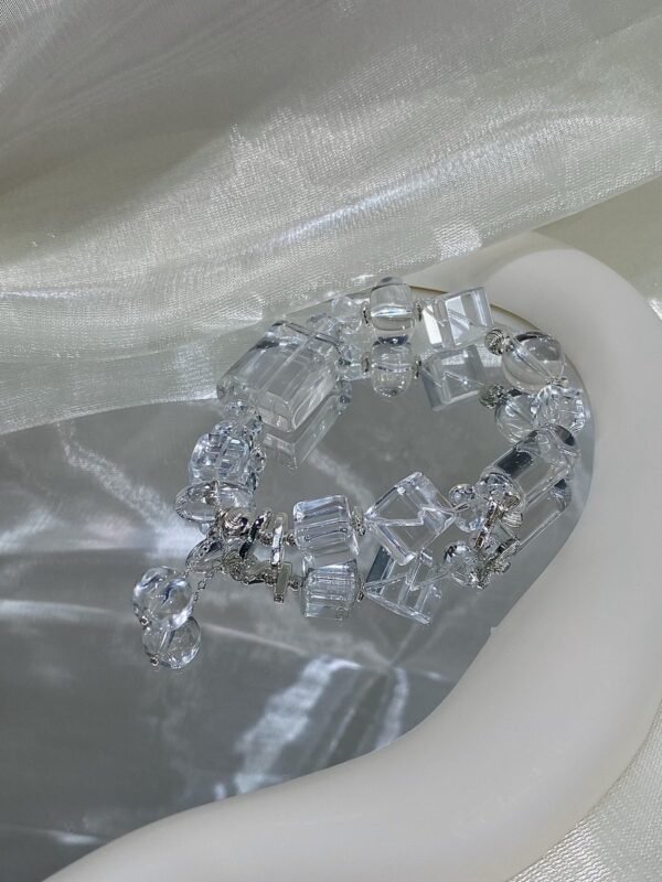 hc-0156-aedd63b8207f96238e7b4269e6973300.jpg Clear Quartz Sugar-Cube Bracelet NO. 0156