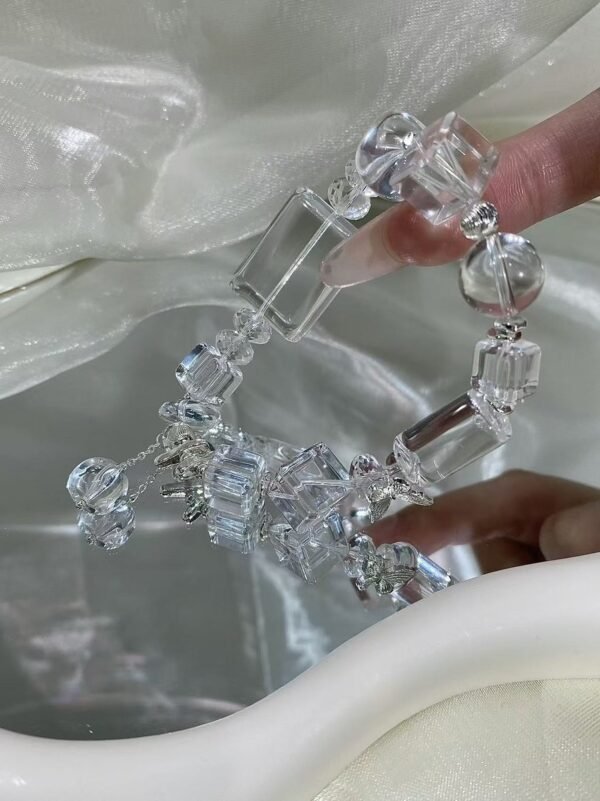 hc-0156-e2aad43a9cce18c778519d6ea2b978a7.jpg Clear Quartz Sugar-Cube Bracelet NO. 0156