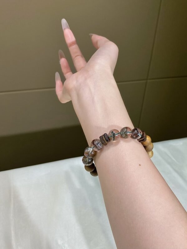 hc-0166-864e49bf16a82423f897b2419ff33e69.jpg Phantom Quartz Bracelet NO. 0166