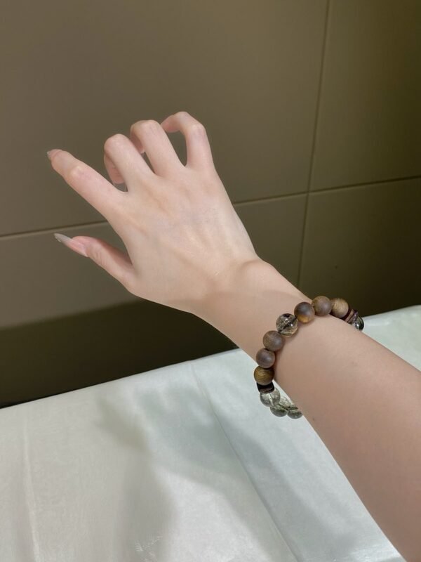 Rutilated Quartz Bracelet NO. 0172