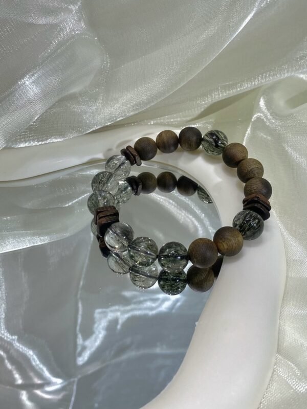 Rutilated Quartz Bracelet NO. 0172