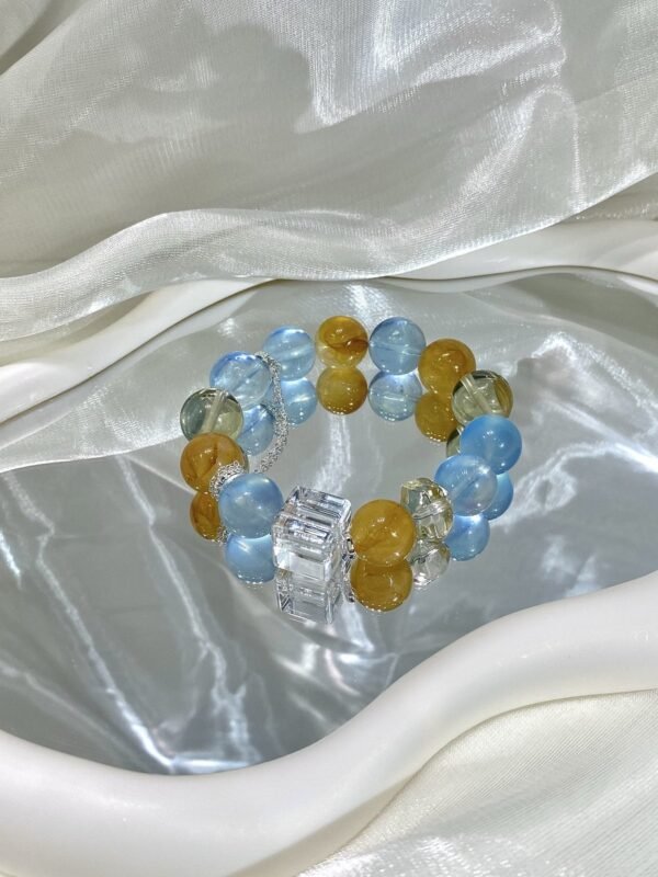 hc-0174-c3cfe3c50868e89603a05b9124b7487a.jpg Aquamarine Sugar-Cube Bracelet NO. 0174