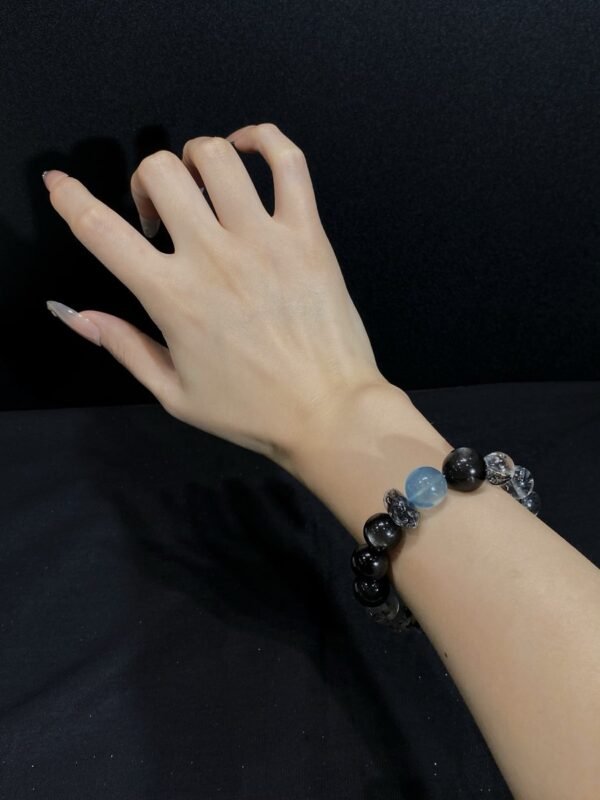hc-0177-c27fd7e0921a4ad0c08516738d7cfc8e.jpg Aquamarine Double-Point Bracelet NO. 0177