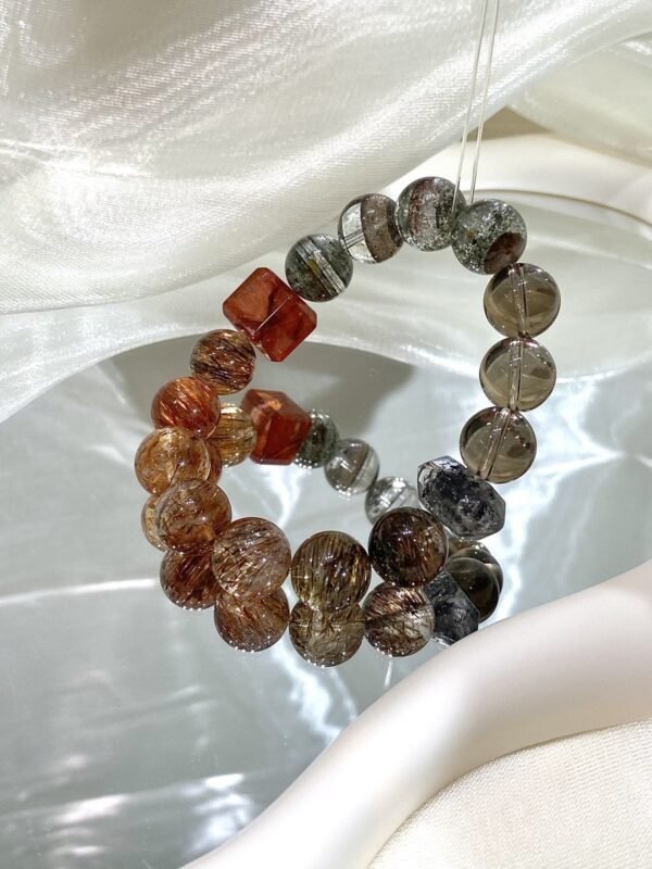 hc-0204-796670ab574d6c23cc20efccbdb983c9.jpg Phantom Quartz Sugar-Cube Bracelet NO. 0204
