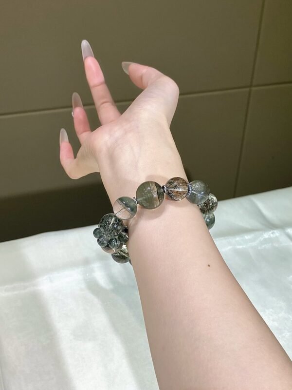 Phantom Quartz Double-Point Bracelet NO. 0215