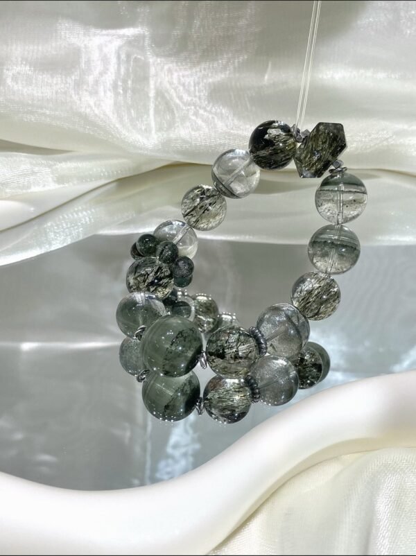 Phantom Quartz Double-Point Bracelet NO. 0215