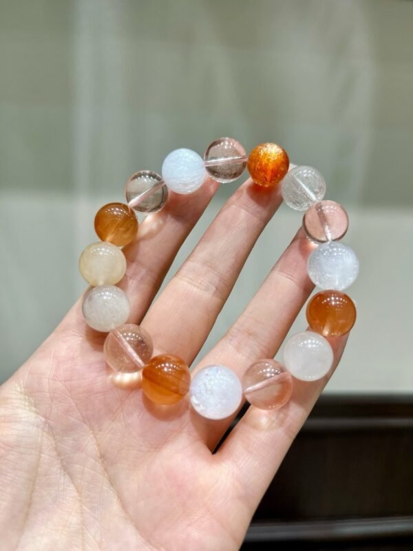 hc-0223-120ca670db42598b6f8c0fce8cf00a4b.jpg Fairy-Hair Quartz Bracelet NO. 0223