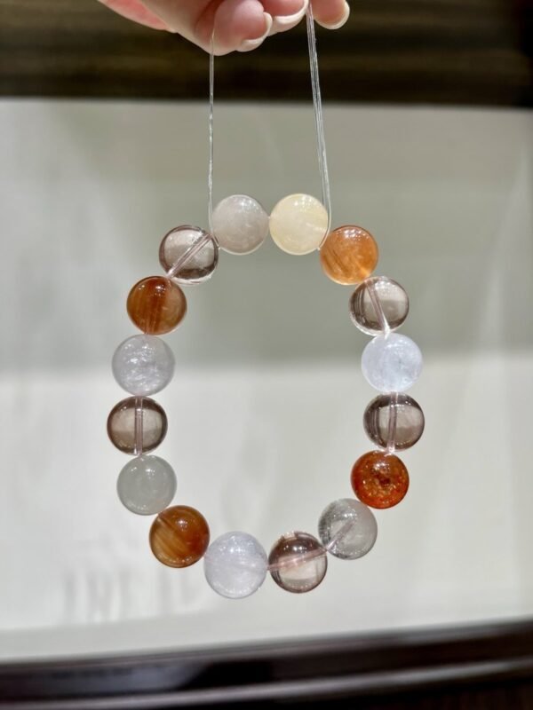 hc-0223-cf73e764f422ca19394d8c3bfe83c5e3.jpg Fairy-Hair Quartz Bracelet NO. 0223