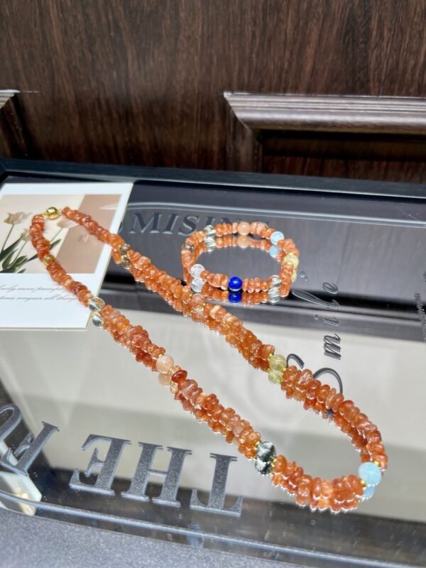 hc-0231-e3dcf0a5f8ae3b30f42378f65bfd8cd7.jpg Golden Sunstone Necklace NO. 0231