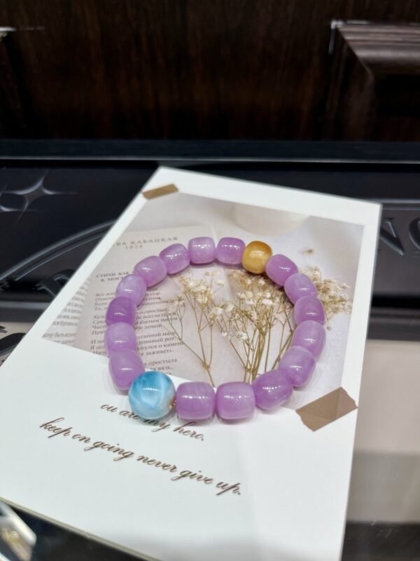 hc-0233-d5d43dc7f8c84dd21ed2b0799396c1d5.jpg Kunzite Bracelet NO. 0233