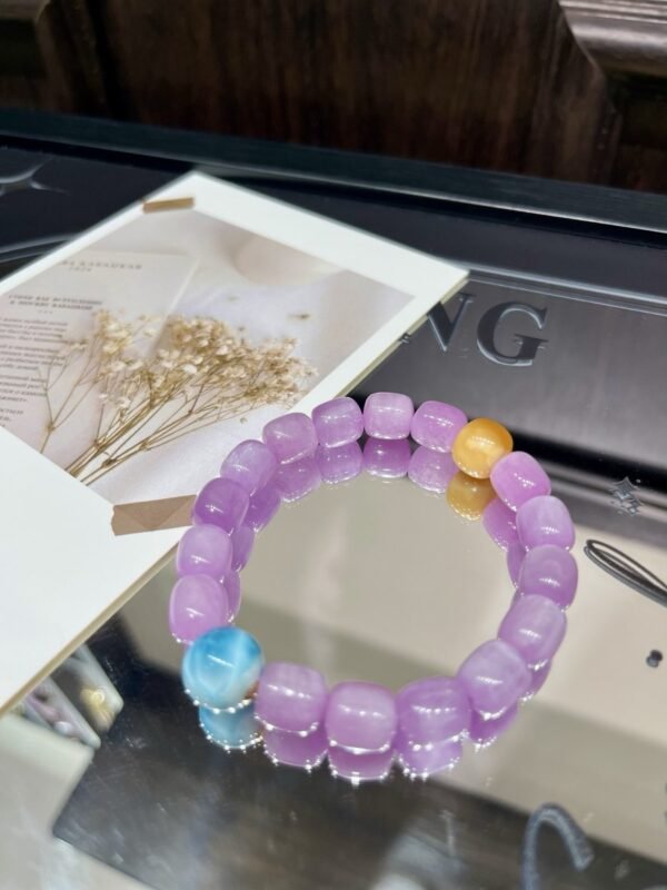 hc-0233-e16b58feaa787860e771594d886c8ba7.jpg Kunzite Bracelet NO. 0233