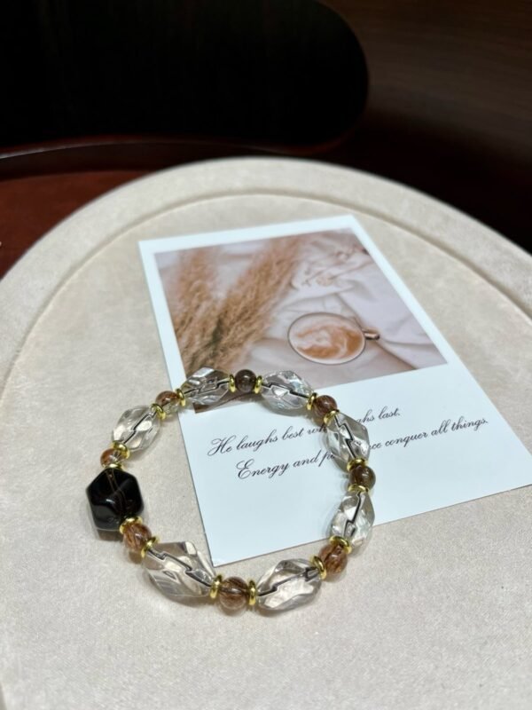 hc-0241-ac1552129b6900b3a0670f8d42dc58b7.jpg Smoky Quartz Bracelet NO. 0241