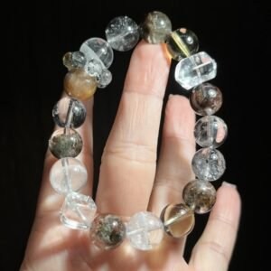 hc-0289-29c5bba4fb9464d93c49bf16d42da28a.jpg Phantom Quartz Bracelet NO. 0289