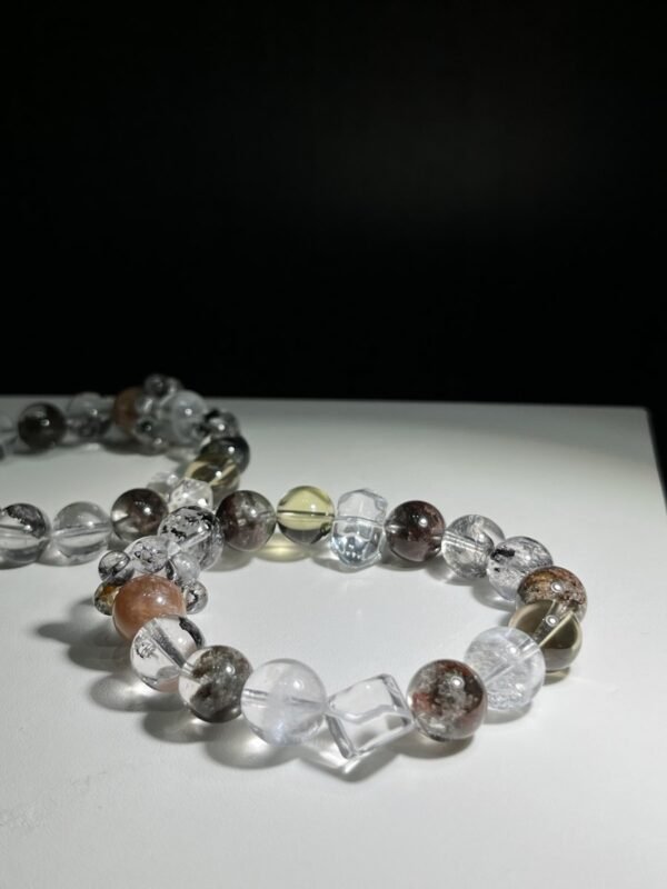 hc-0289-b7f749ea5203795e6a393cd62cfb926e.jpg Phantom Quartz Bracelet NO. 0289