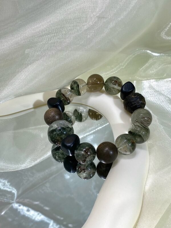 hc-0295-52b2af4ad128750b7be446da0639093e.jpg Phantom Quartz Bracelet NO. 0295