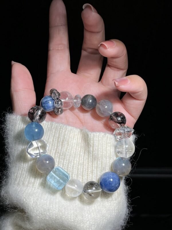 hc-0298-ea74c51799370a80e4658b44158df01c.jpg Moonstone Double-Point Bracelet NO. 0298