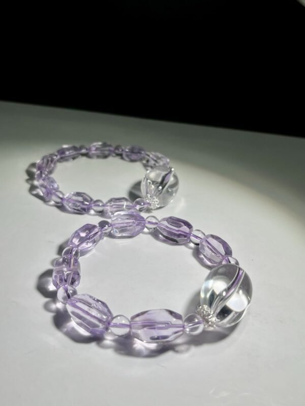 hc-0306-d2b2eb173e4daf0128eb90094caa5ad5.jpg Amethyst Freeform Bracelet NO. 0306