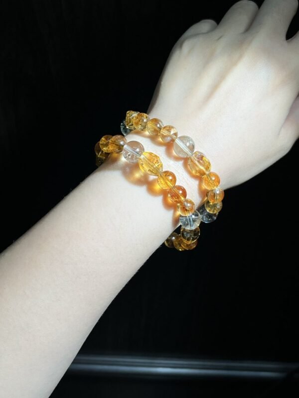 hc-0312-325d8daf37292cdad361094013abd43b.jpg Citrine Bracelet NO. 0312