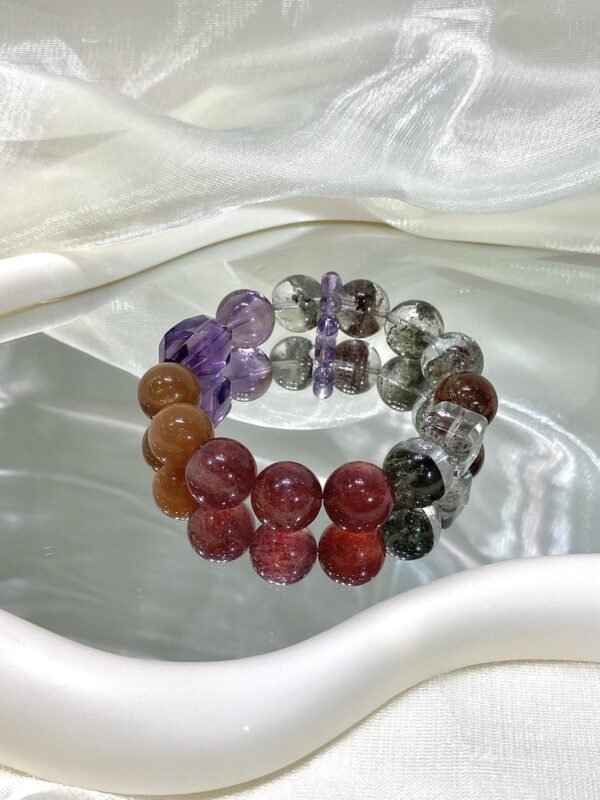 hc-0318-47170b62f4b116a45e87c9c4456fbbe7.jpg Phantom Quartz Sugar-Cube Bracelet NO. 0318