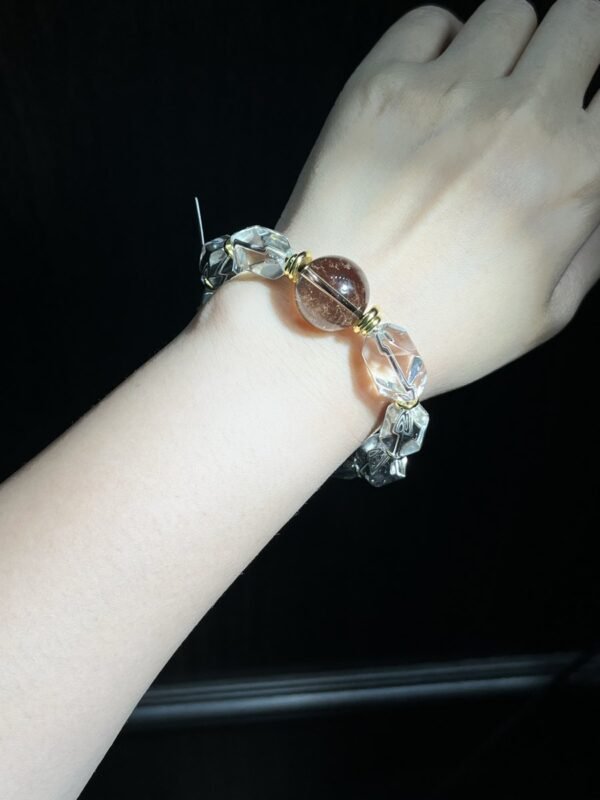 hc-0331-a6543b7392c10cb54ee7a6f09e36d8c2.jpg Smoky Quartz Freeform Bracelet NO. 0331
