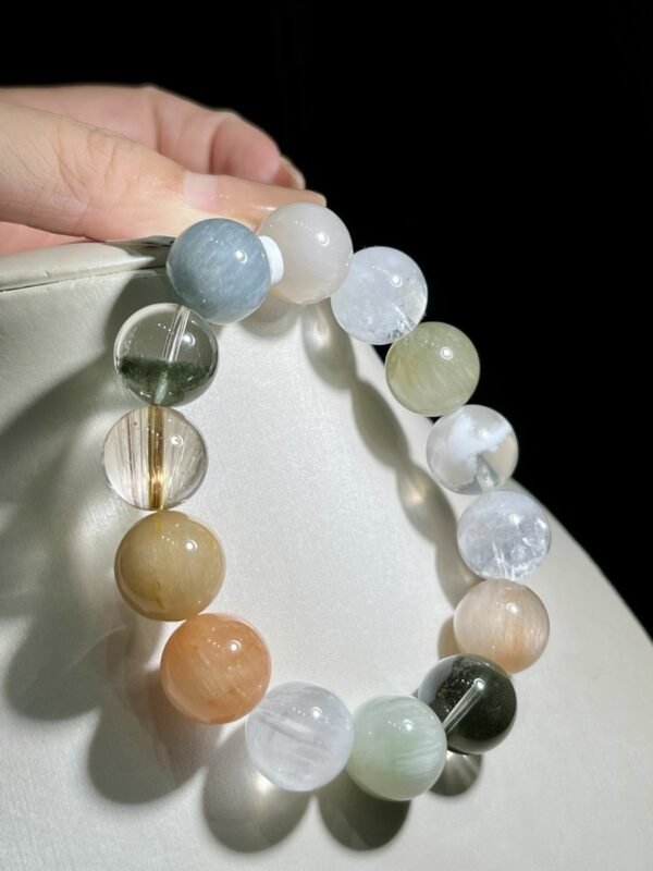 hc-0365-1bfac5edef8c15e294c14183f3a9a3ee.jpg Fairy-Hair Quartz Bracelet NO. 0365