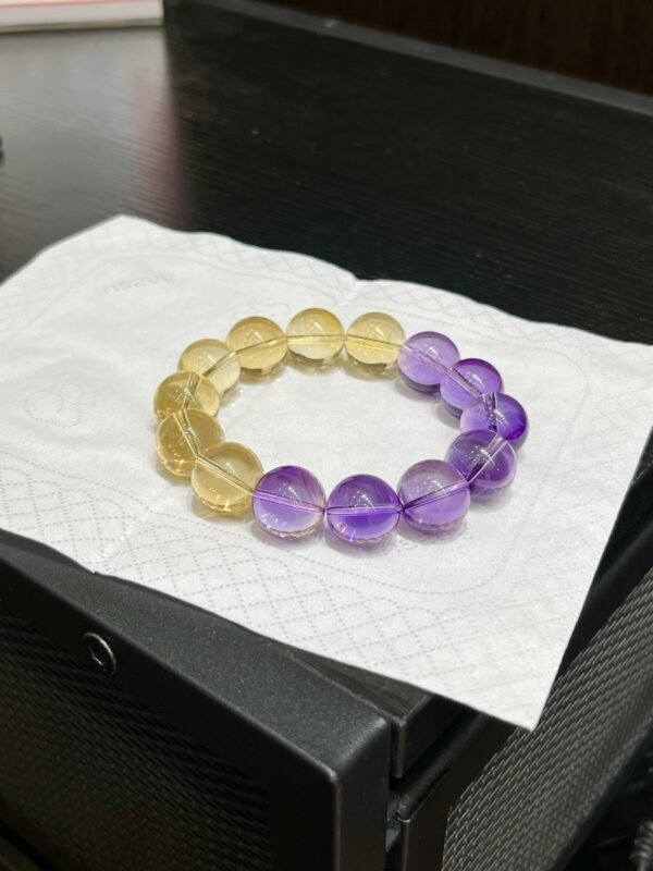 hc-0371-fcfecdc98f34c0623acbddec165b8b39.jpg Citrine Bracelet NO. 0371