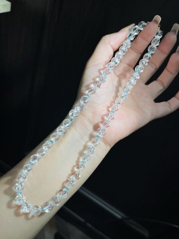 hc-0404-32c0e1c54d1185277b1ef535c3bcf66e.jpg Crystal Bracelet NO. 0404
