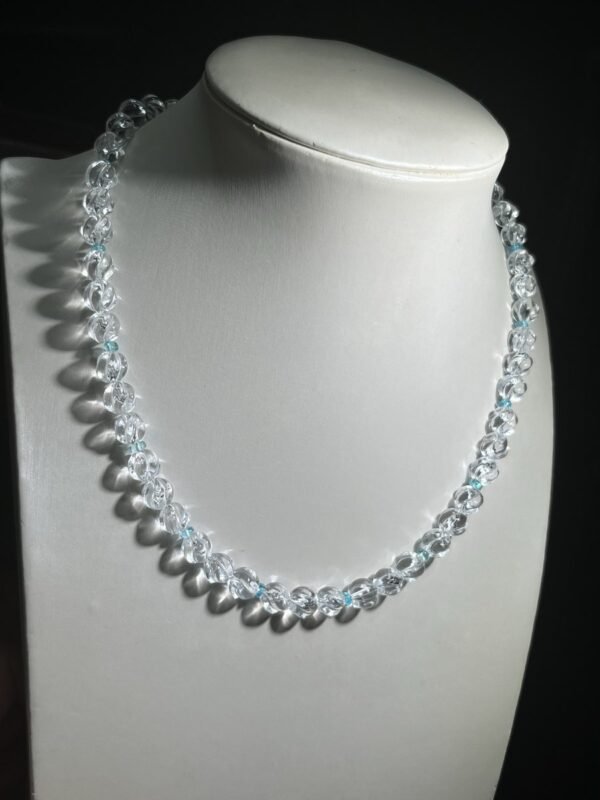 hc-0404-d68bc77600364cd51b081c1d5637eb19.jpg Crystal Bracelet NO. 0404