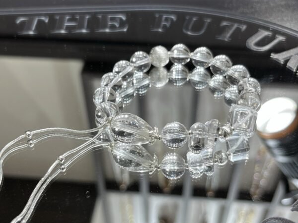 hc-0407-d9889dab1a74751ec5b3ffbef4ea66ba.jpg Crystal Sugar-Cube Bracelet NO. 0407