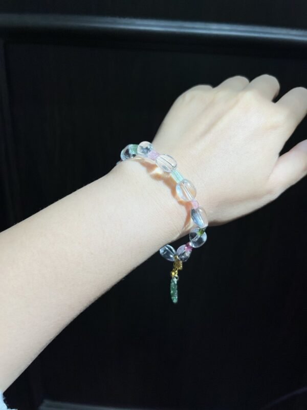 hc-0409-9a3a024be58ef083b27aecd10a911a72.jpg Clear Quartz Candy Bracelet NO. 0409