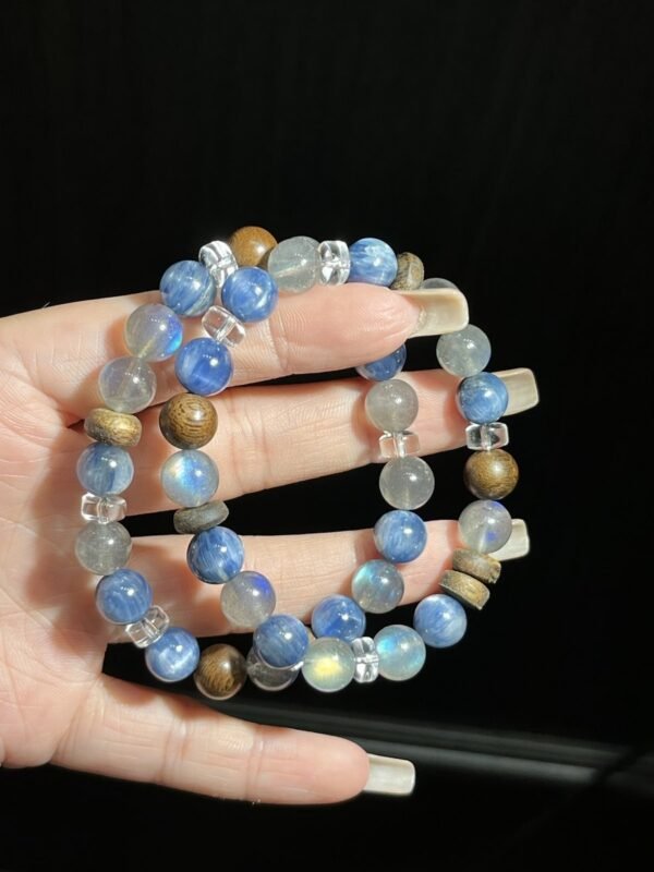 hc-0417-4745afa96b582de97cc65aa2b996d96e.jpg Moonstone Bracelet NO. 0417