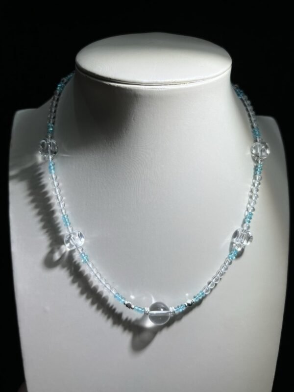 Crystal Necklace NO. 0423