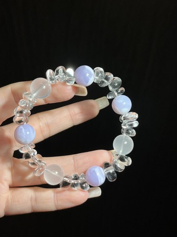 hc-0424-864d2f7549825dced4efba928a442eab.jpg Clear Quartz Freeform Bracelet NO. 0424