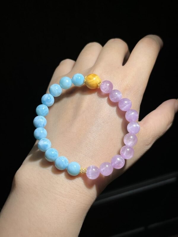 hc-0425-cf02e1b404ffbc8d38ace94074f8972b.jpg Larimar Bracelet NO. 0425