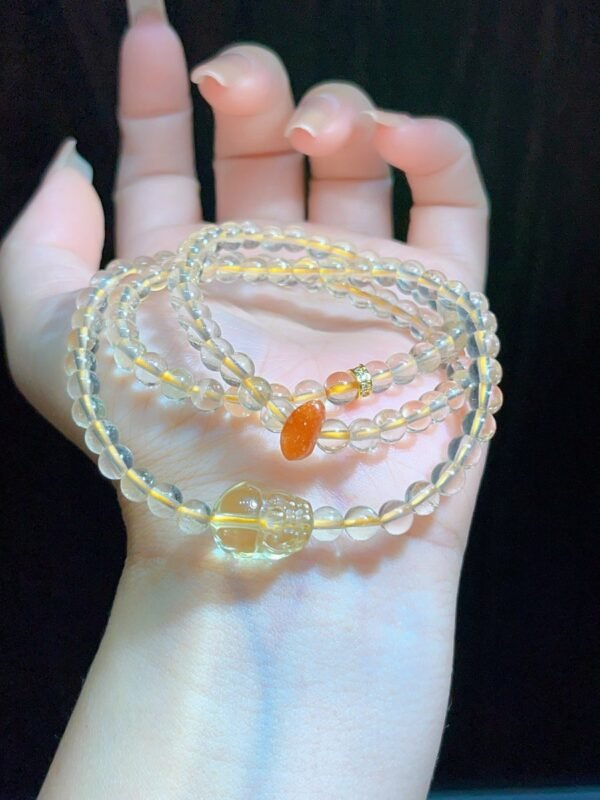 hc-0433-ec47212328883af71f81697ed1b61096.jpg Golden Sunstone Freeform Bracelet with Pixiu NO. 0433