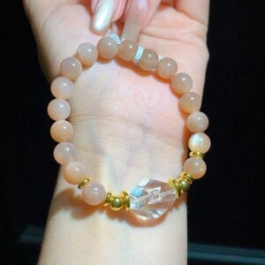 hc-0449-e5f0bde44436b5c00ecd45a7c46fb8e2.jpg Moonstone Freeform Bracelet NO. 0449