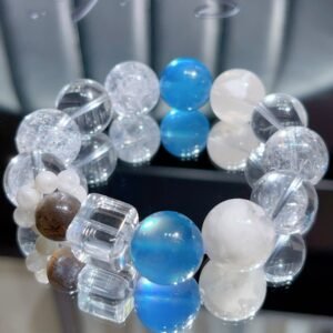 hc-0513-461543158a330c88f49b7667d136662a.jpg Aquamarine Bracelet NO. 0513