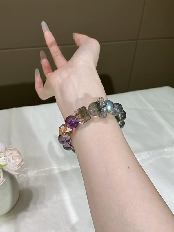 hc-0556-1db81e31ee46be8464654340e14ad51d.jpg Phantom Quartz Sugar-Cube Bracelet NO. 0556