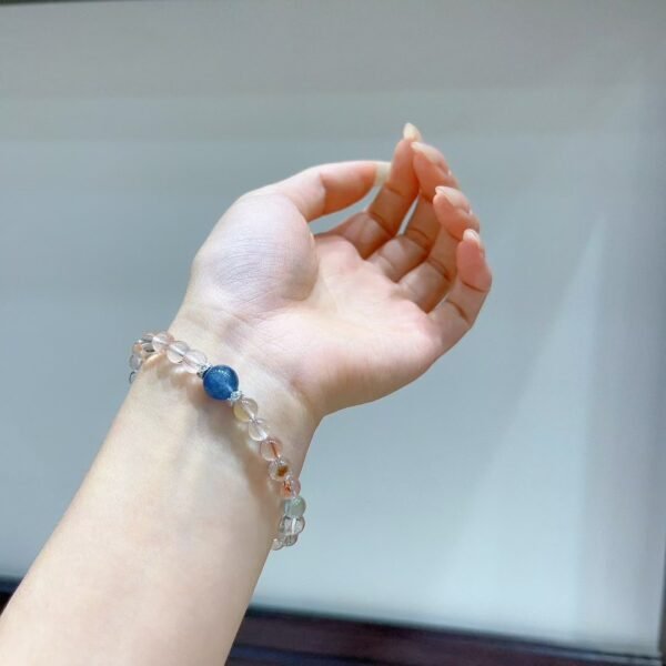 hc-0596-1eaf8e1b3e9d63f1c907fa45db3edc46.jpg Fairy-Hair Quartz Bracelet NO. 0596