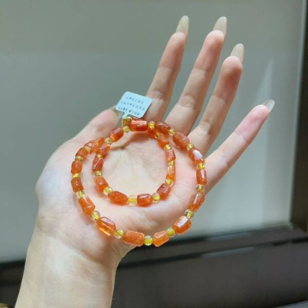 hc-0607-6b061fb3a38fe75ac1760d8fcebfe3c2.jpg Golden Sunstone Freeform Necklace NO. 0607