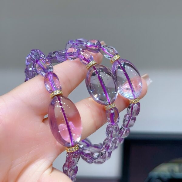 hc-0623-6f2e9f952fbfa9e5fdf75fabe6cd4267.jpg Crystal Freeform Bracelet NO. 0623