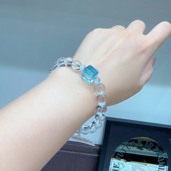 hc-0672-2a9380eef5c3d860c7fafa69c901fefb.jpg Topaz Sugar-Cube Bracelet NO. 0672