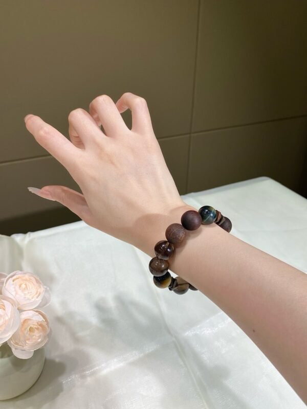 hc-0686-bc75aafe30f6d6ac30b523493a2d9006.jpg Smoky Quartz Bracelet NO. 0686