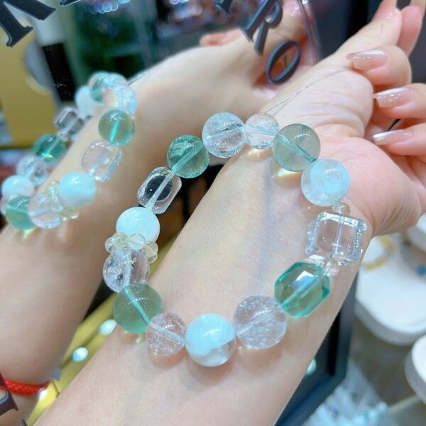 Phantom Quartz Bracelet NO. 0690